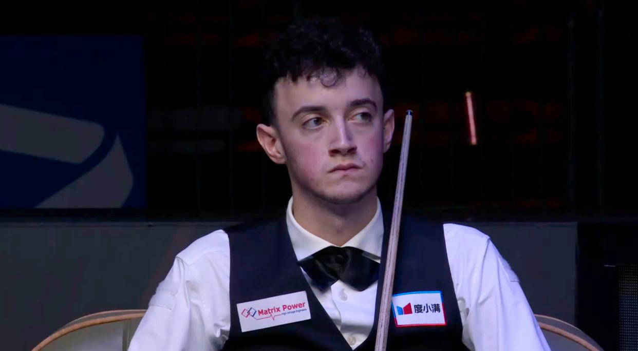 艰难战胜吕, 两位选手以, cn 艰难战胜吕, 两位选手以, cn